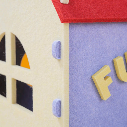 BusyMeow Red House Cat Cave close-up of high-density felt panels and tool-free connector tabs