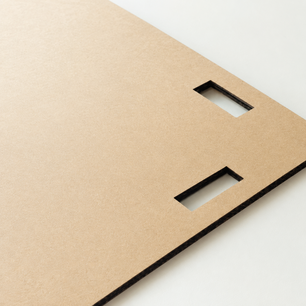 Slotted kraft board panel for Mona Lisa Scratcher Bed assembly